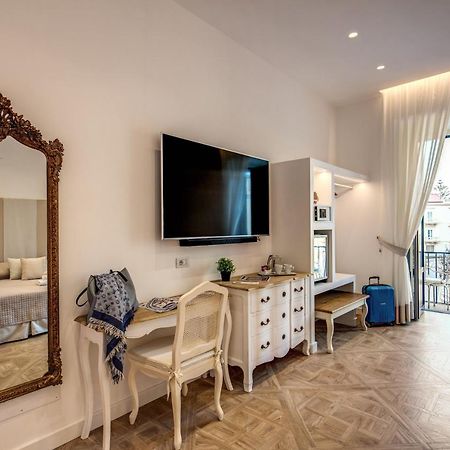 Sorrento Square Suites Екстер'єр фото